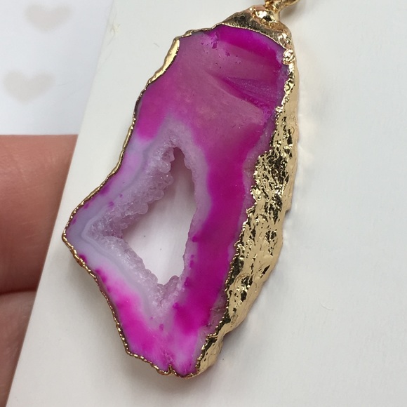 🔴SOLD🔴 14k yellow gold pink druzy pendant - Picture 6 of 6